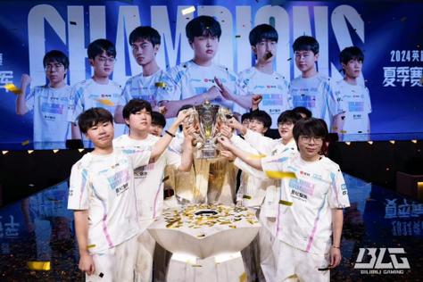 lol2017总决赛？lol17年总决赛冠军是-第4张图片-南方游戏