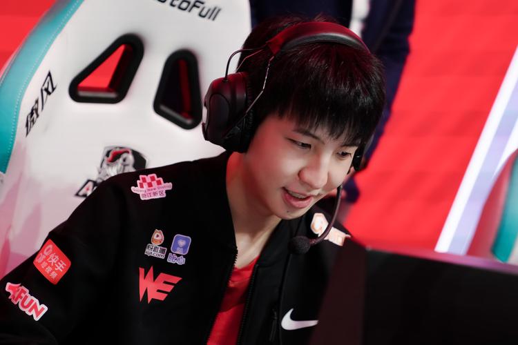 lol猩猩队长-idw猩猩队长-第6张图片-南方游戏